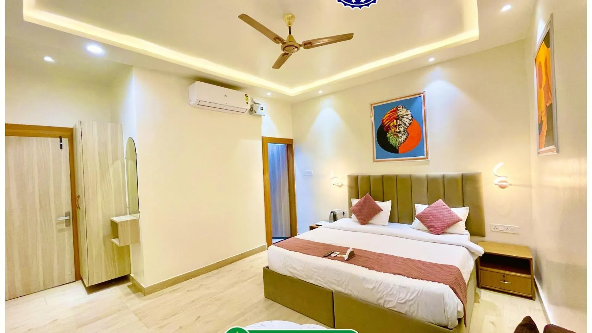 Hotel Banaras Inn Near Kashi Vishwanath Temple- Free Wifi and Parking Facilities - Fully Air Conditioning- Best Hotel Varanasi India